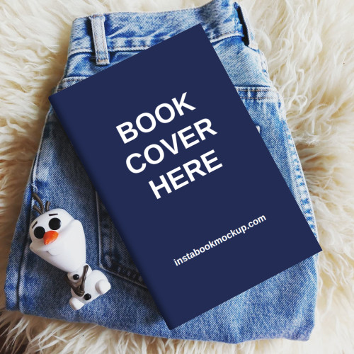 read cool fantasy book with olaf